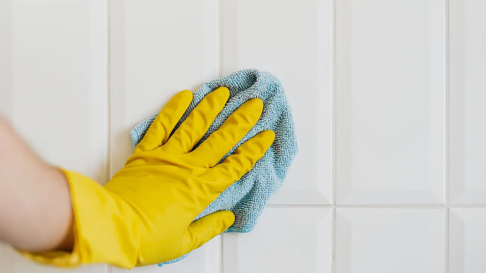 Deep Clean vs. General Clean: Which One Does Your Space Actually Need?